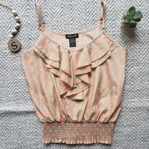 About A Girl Tops - 🦋5 for $20!! About a Girl ruffle front tank top